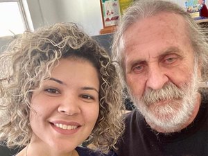 Fundador da banda Mastruz com Leite e pioneiro no forró eletrônico terá história registrada em biografia