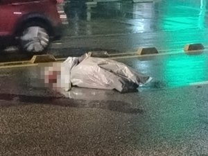 Colisão entre duas motos termina com homem morto na Av. Menino Marcelo