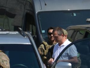 Avião com Joesley e Saud deixa São Paulo com destino a Brasília