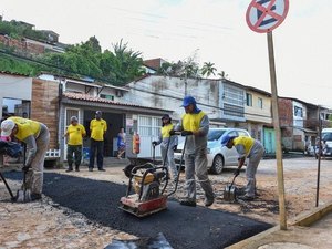 SMTT implanta lombadas físicas em Maragogi