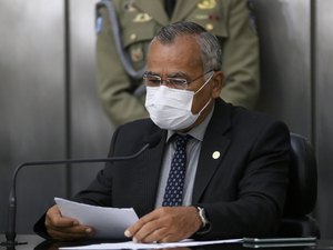 Tarcizo Freire solicita que Governo do Estado adquira vacina da covid-19 direto do fabricante