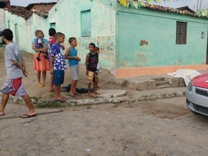 Homem identificado como 'Zé Goleiro' é assassinado a tiros no bairro Manoel Teles