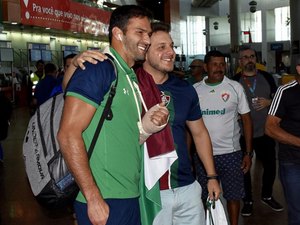 Nos braços da galera, Flu chega a Maceió para o jogo contra o CSA