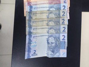 Jovem é preso acusado com maconha e dinheiro em espécie em Matriz de Camaragibe