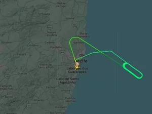Pela 2ª vez, voo Recife-Madri dá voltas no ar e retorna ao aeroporto