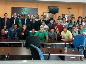 Conceição Tavares faz manobra para prejudicar classe cultural em Traipu