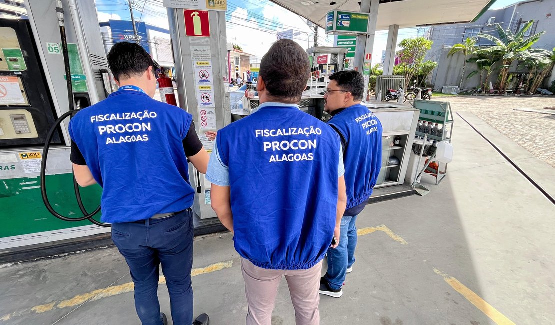 Após fiscalização do Procon/AL, postos reduzem preço da gasolina e valor chega a R$ 5,69 por litro
