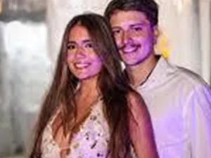 Reação do ex-namorado da morena flagrada com Zé Felipe viraliza