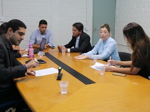 OAB Alagoas acompanha advogada vítima de ameaça durante depoimento no Conseg