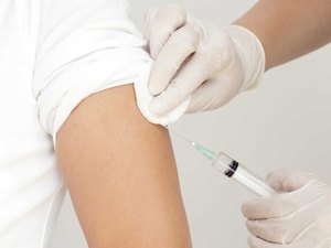 Jovens poderão ter acesso a vacina contra a Covid-19 só em 2022