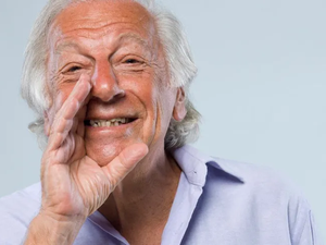 Morre aos 84 anos o compositor, músico e humorista Juca Chaves