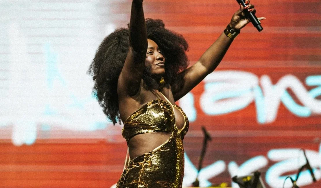 Cantora Adriana Araújo está em estado grave após aneurisma cerebral