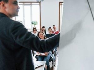 Capacitação orienta MEIs sobre como vender para o poder público; saiba como participar