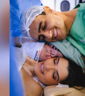 JHC e Marina Candia escolhem primeiro hospital público de Maceió para o nascimento do segundo filho