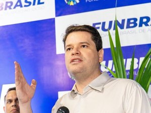 Davi Davino Filho destaca resultados da FUNBRASIL e construção do novo hospital no Benedito Bentes