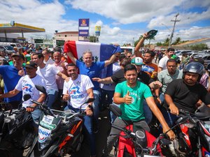 Renan Filho em Estrela de Alagoas: 'Encontrei as ruas tomadas pelo povo'