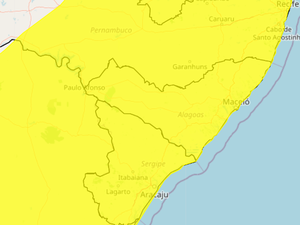 Alerta de chuvas e ventos intensos em Alagoas é estendido até sábado (24)