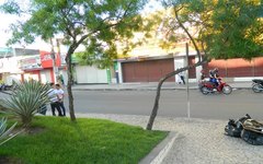 Comercio fecha as portas em protesto a falta de segurança 
