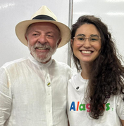 Teca Nelma participa com Lula da entrega do Minha Casa, Minha Vida, em Maceió