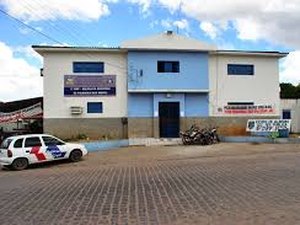 Dupla é detida por roubo no bairro Jardim Esperança, em Arapiraca