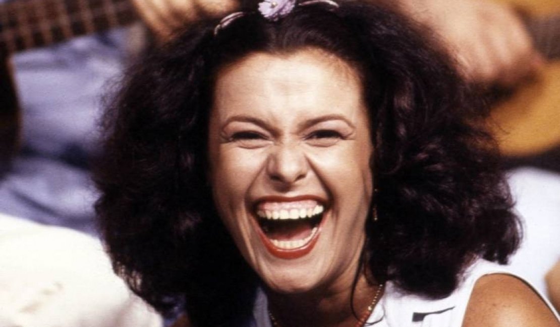 Cantora Elis Regina completaria 80 anos se estivesse viva; relembre os sucessos