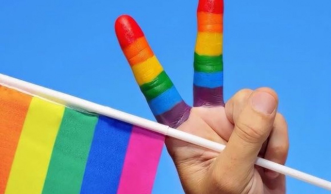 Prefeitura direciona R$450 mil em recursos ao Grupo Gay de Maceió