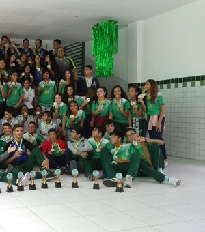 Evento esportivo agita Escola Santa Catarina