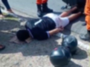 Colisão entre carro, moto e bicicleta deixa duas pessoas feridas em Maceió