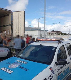 Operação flagra carga irregular de frango e autua comerciante em mais de R$ 100 mil em Maceió