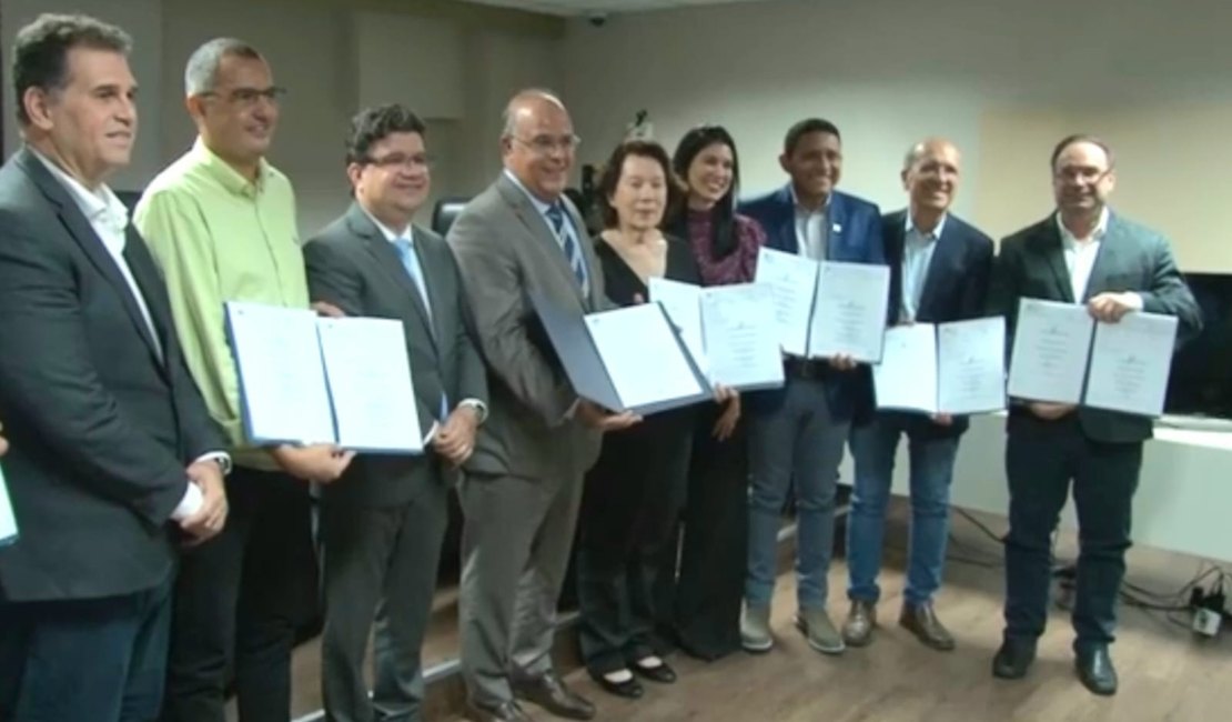 Prefeitura de Arapiraca e de outros cinco municípios assinam termo de cooperação do TJ para programa Moradia Legal