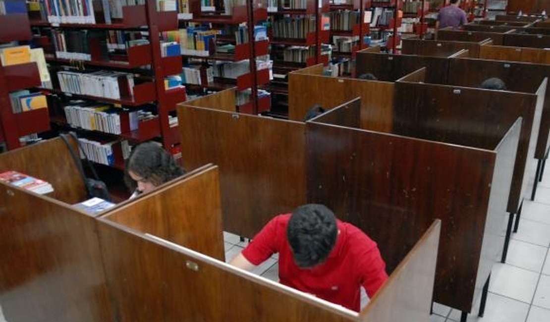 Brasil tem 112 municípios sem bibliotecas públicas