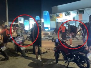 Suspeito de assaltos é espancado com barra de ferro no meio da Av. Menino Marcelo, em Maceió