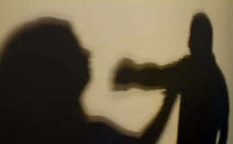 Mulher é esfaqueada no peito pelo próprio companheiro em Maceió