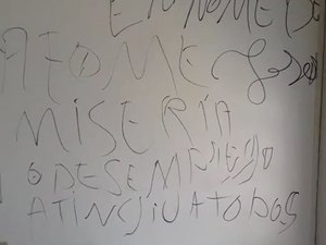 Ladrões furtam empresa e pedem 'perdão' em mensagem na parede