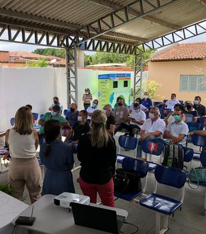 Prefeitura, população e agricultores participam de audiência para discutir implantação do SIM