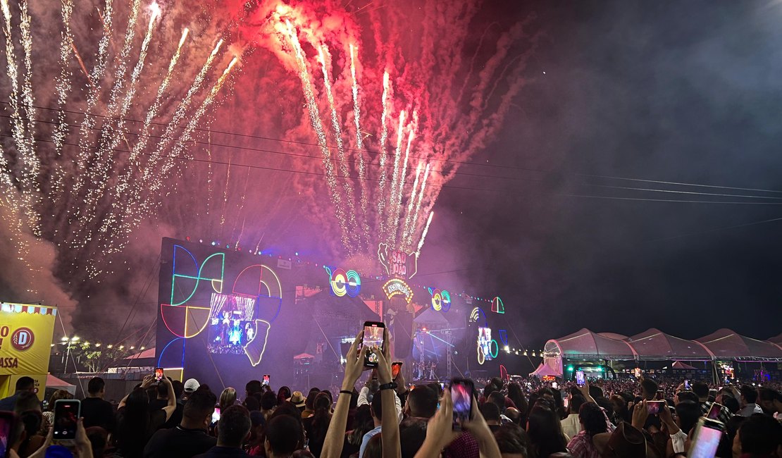 Safadão, Pablo, Willy Vaqueiro e Fascínio sobem ao palco no terceiro dia de shows na Perucaba