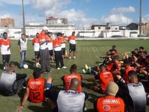 Técnico Alan Dotti comanda primeiro treino do ASA na pré-temporada