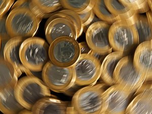 Inflação para famílias com renda baixa sobe para de 0,82% em março