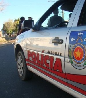 Polícia recupera veículo com queixa de furto na Barra de Santo Antônio