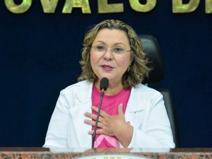 Vereadora descarta convite para governadora e confirma pré-candidatura a federal