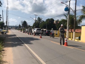 BPRv realiza abordagens na AL 215, em Marechal Deodoro 