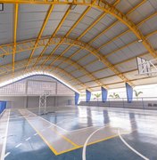 Prefeito Luciano Barbosa inaugura Ginásio de Esportes na Vila São José
