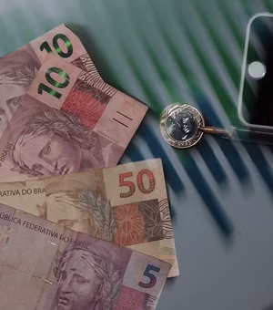 Por que o salário parece render cada vez menos, mesmo quando aumenta?