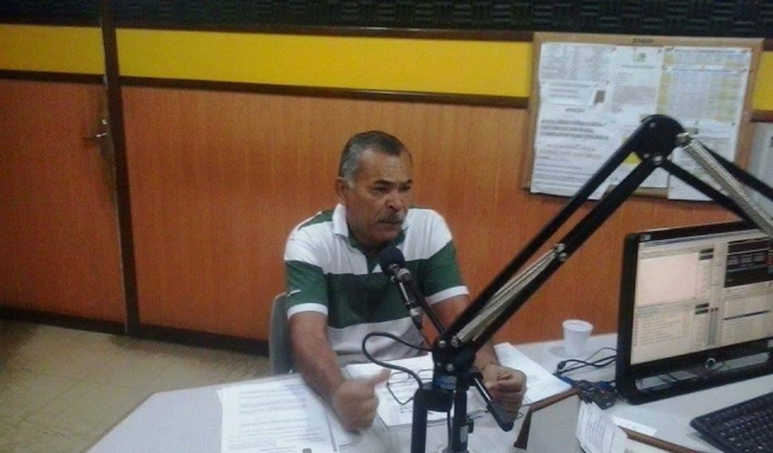Deputado Tarcísio Freire critica Luciano Barbosa e pretende denunciar prefeitura