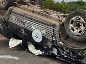 Colisão entre carro de passeio e viatura do Pelopes deixa seis feridos na AL-115, em Arapiraca