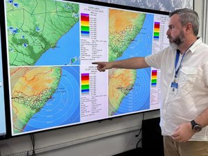 Semarh anuncia Estado de Atenção para chuvas contínuas e risco de alagamentos em Alagoas