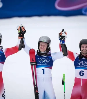 'Comer pão de queijo': Lucas Pinheiro planeja voltar ao Brasil após o ouro