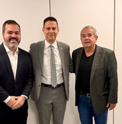Em Brasília, prefeito Nicollas fortalece articulações e busca novos avanços para Atalaia