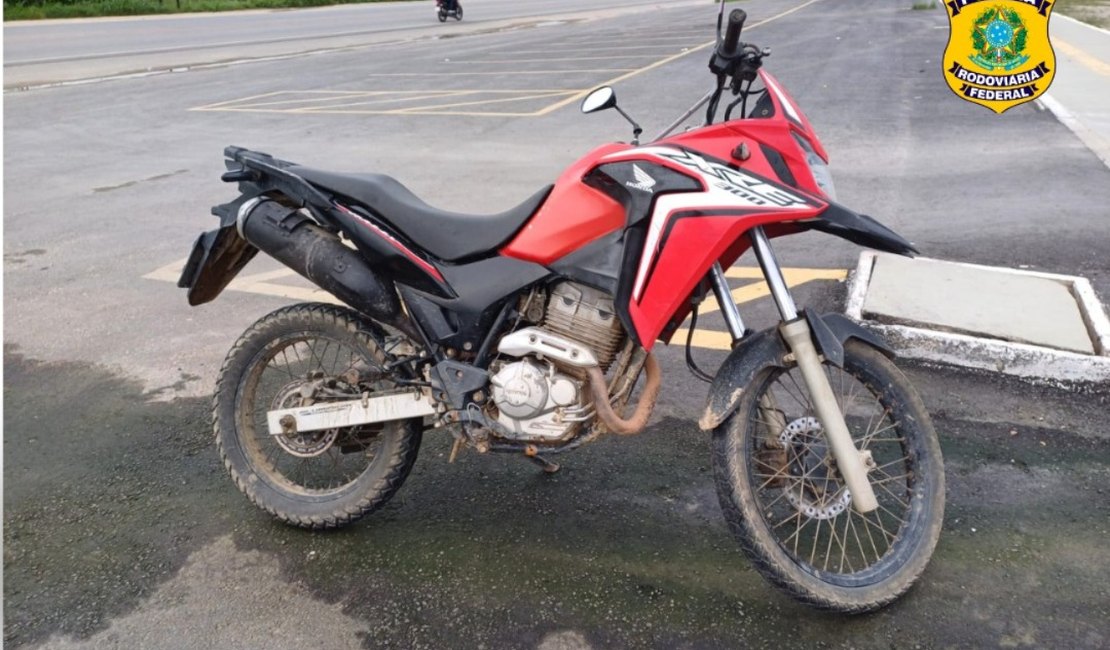 PRF recupera moto adulterada no município de União dos Palmares
