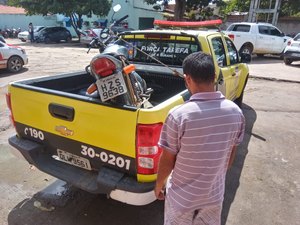 Moto com queixa de roubo é recuperada na cidade de Olho D'agua Grande